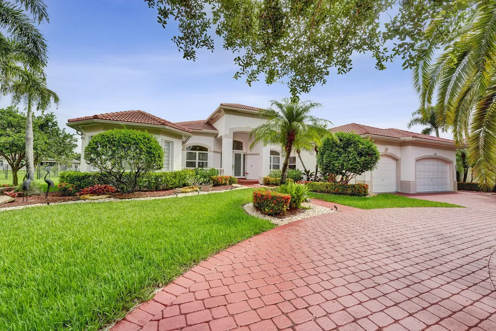 13027 SW 41st Street Davie FL 33330