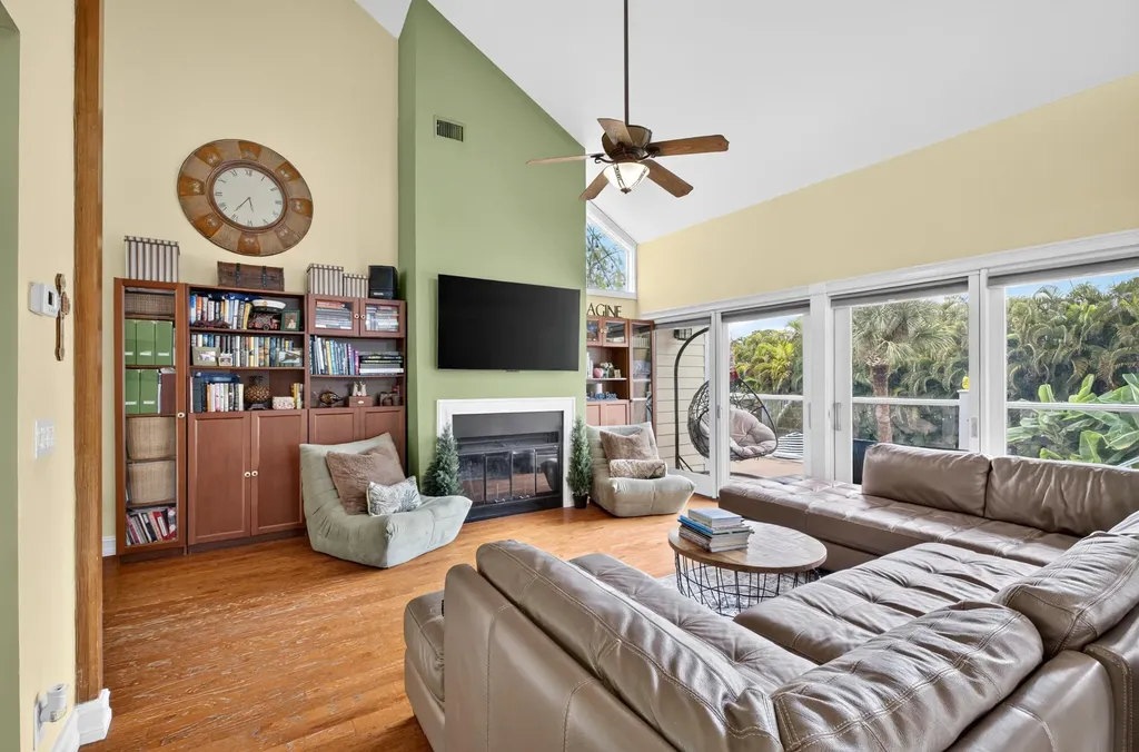 13074 La Mirada Circle Wellington FL 33414