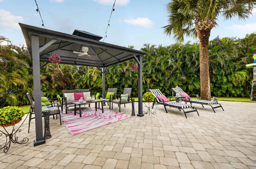 13074 La Mirada Circle Wellington FL 33414