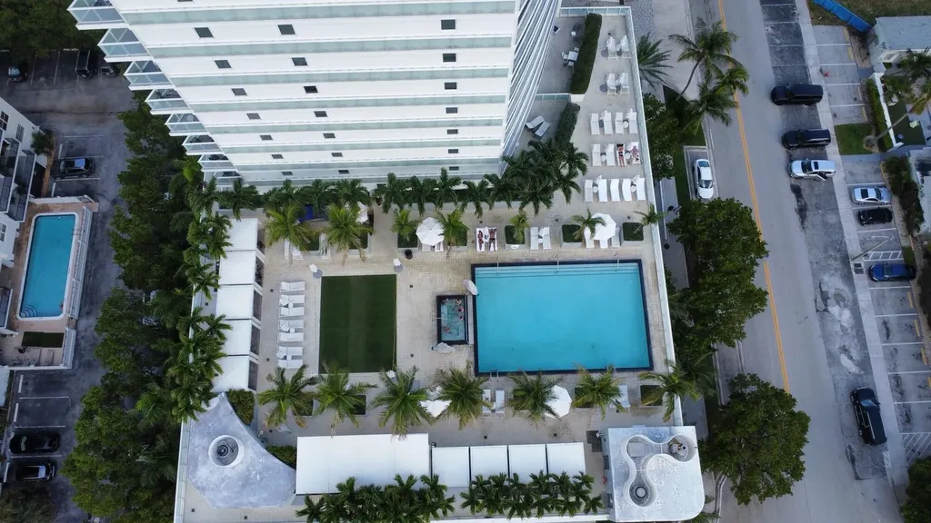 3000 Riomar Street Fort Lauderdale FL 33304