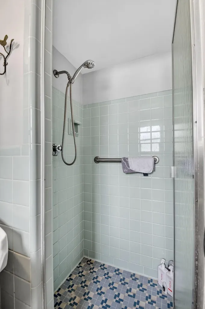 338 Edmor Road West Palm Beach FL 33405