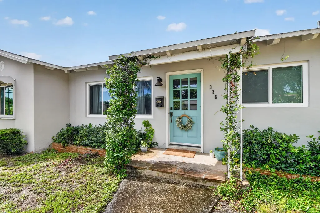 338 Edmor Road West Palm Beach FL 33405