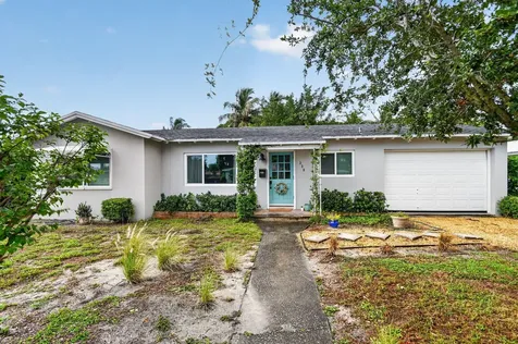 338 Edmor Road West Palm Beach FL 33405