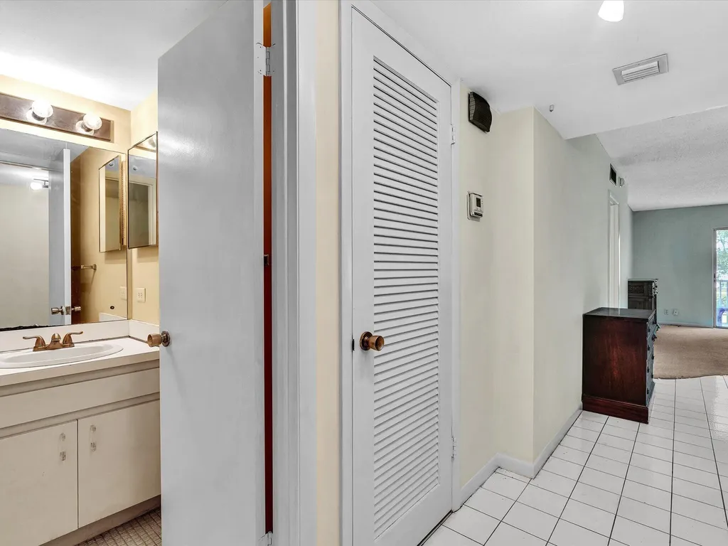 9101 W Sample Road Coral Springs FL 33065
