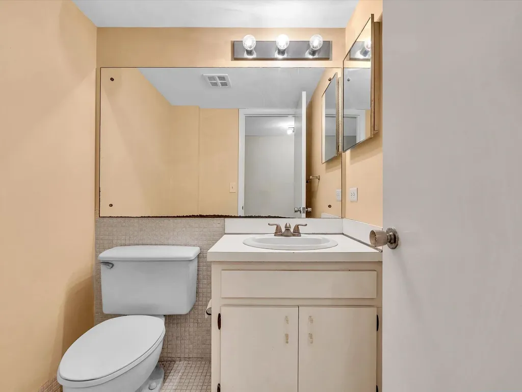 9101 W Sample Road Coral Springs FL 33065