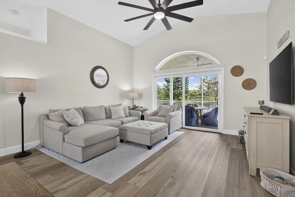 120 Saratoga Boulevard E Royal Palm Beach FL 33411