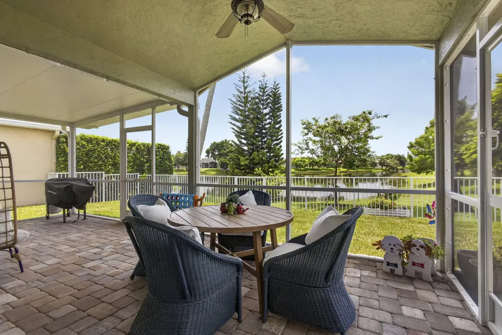 120 Saratoga Boulevard E Royal Palm Beach FL 33411