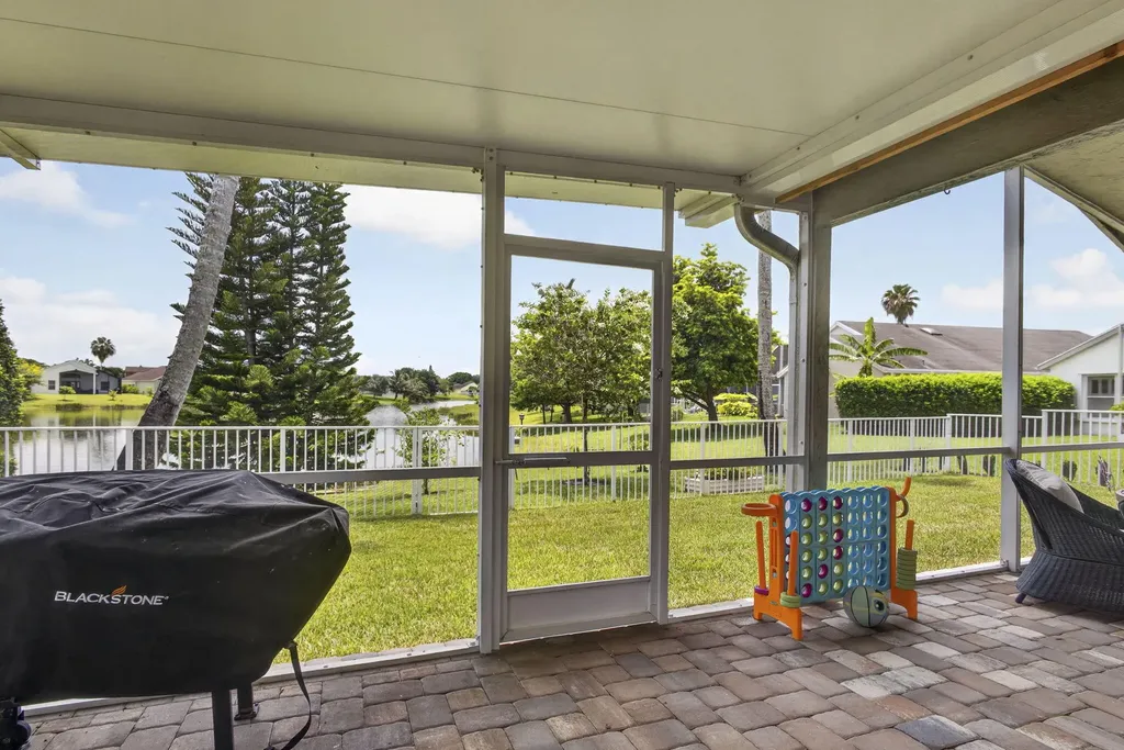 120 Saratoga Boulevard E Royal Palm Beach FL 33411