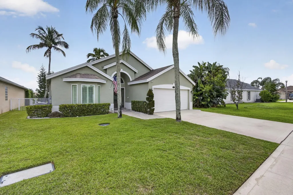120 Saratoga Boulevard E Royal Palm Beach FL 33411