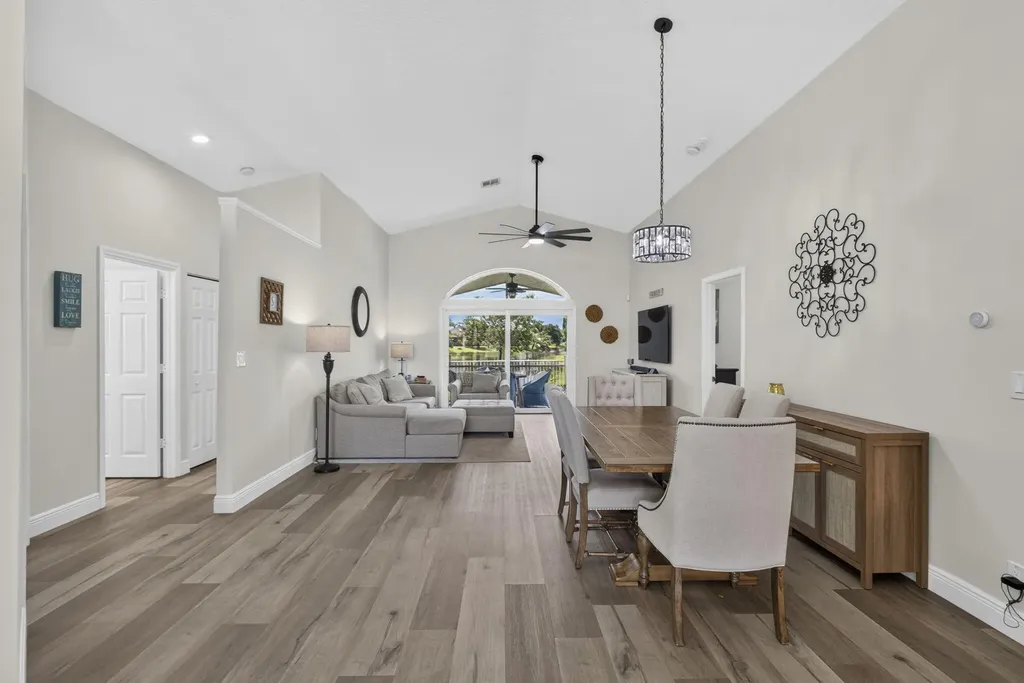 120 Saratoga Boulevard E Royal Palm Beach FL 33411