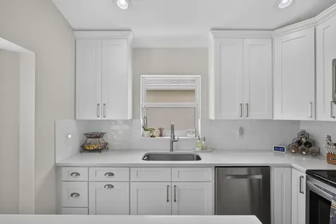 120 Saratoga Boulevard E Royal Palm Beach FL 33411