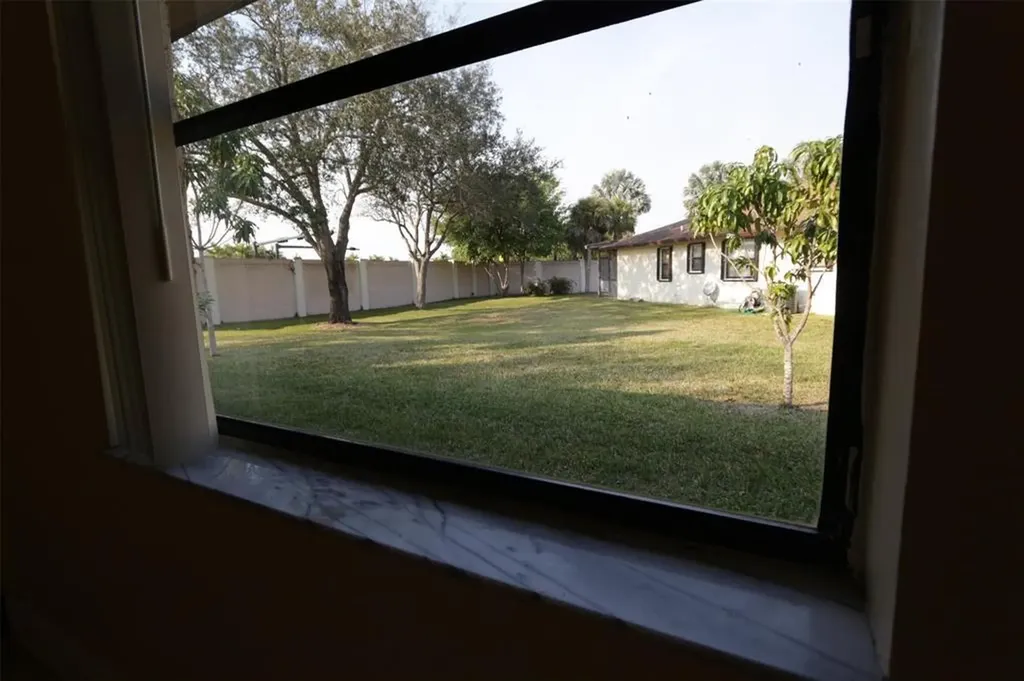 2987 NW 110th Avenue Sunrise FL 33322