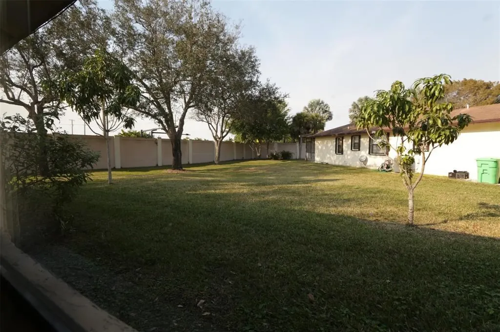 2987 NW 110th Avenue Sunrise FL 33322