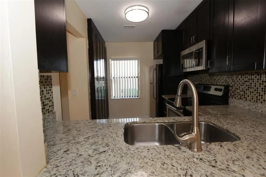 2987 NW 110th Avenue Sunrise FL 33322