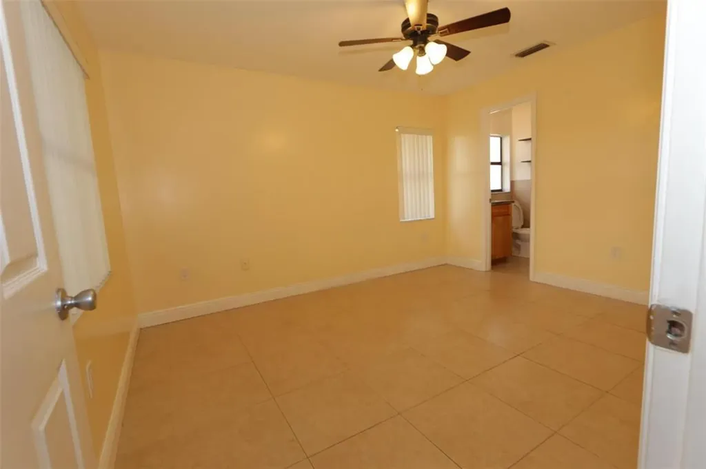 2987 NW 110th Avenue Sunrise FL 33322