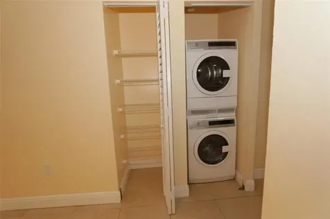 2987 NW 110th Avenue Sunrise FL 33322