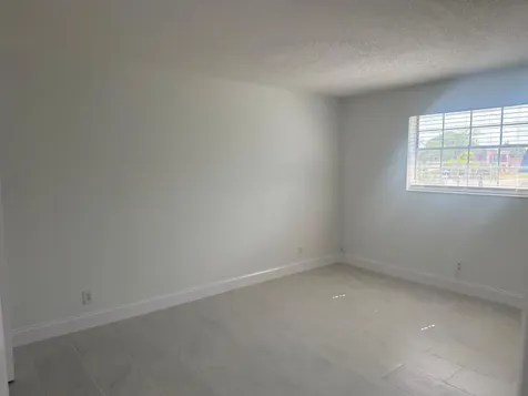 402 Lake Shore Drive West Palm Beach FL 33403