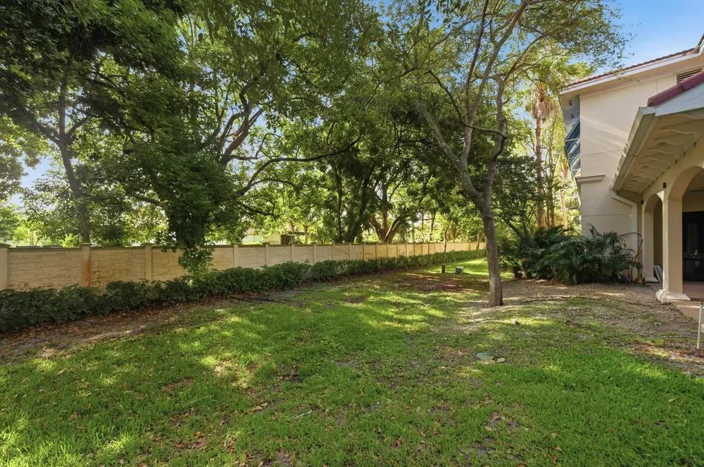 7301 Wiles Road Coral Springs FL 33067