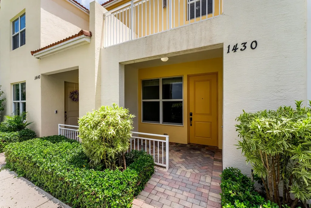 1430 NW 48th Lane Boca Raton FL 33431