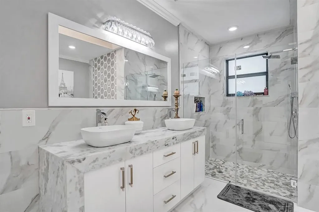 2150 Warwick Hills Way Coral Springs FL 33071