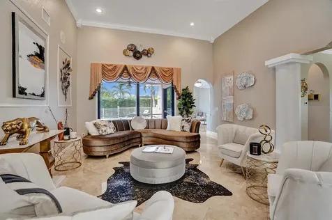 2150 Warwick Hills Way Coral Springs FL 33071