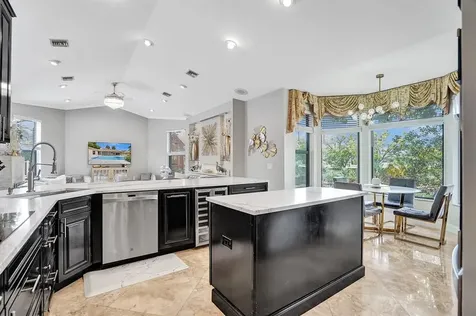 2150 Warwick Hills Way Coral Springs FL 33071