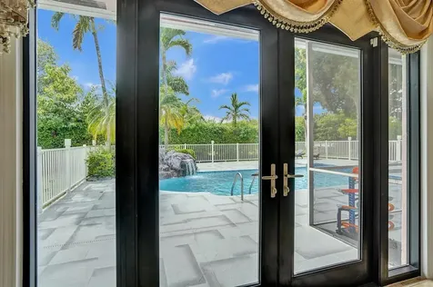 2150 Warwick Hills Way Coral Springs FL 33071
