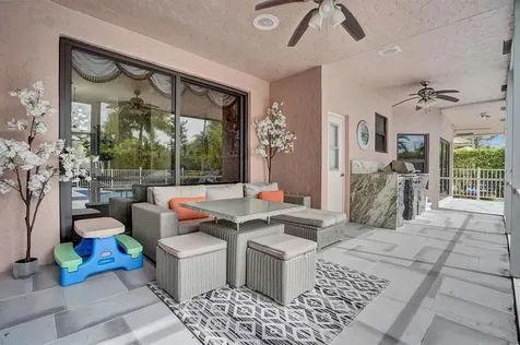 2150 Warwick Hills Way Coral Springs FL 33071