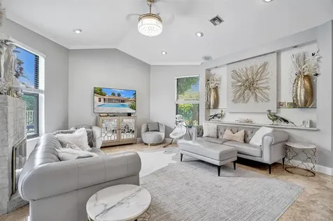 2150 Warwick Hills Way Coral Springs FL 33071