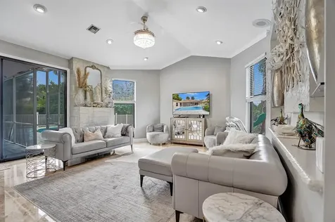 2150 Warwick Hills Way Coral Springs FL 33071