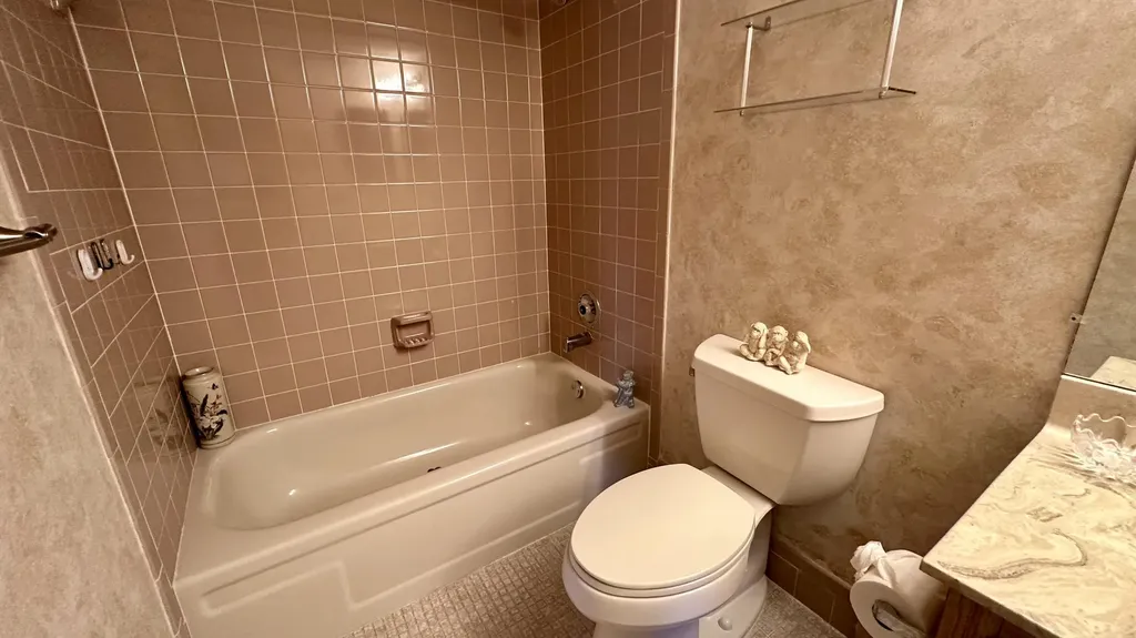6585 Kensington Lane Delray Beach FL 33446