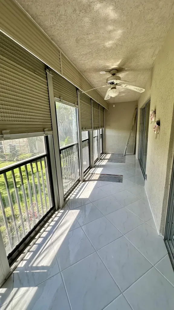 6585 Kensington Lane Delray Beach FL 33446