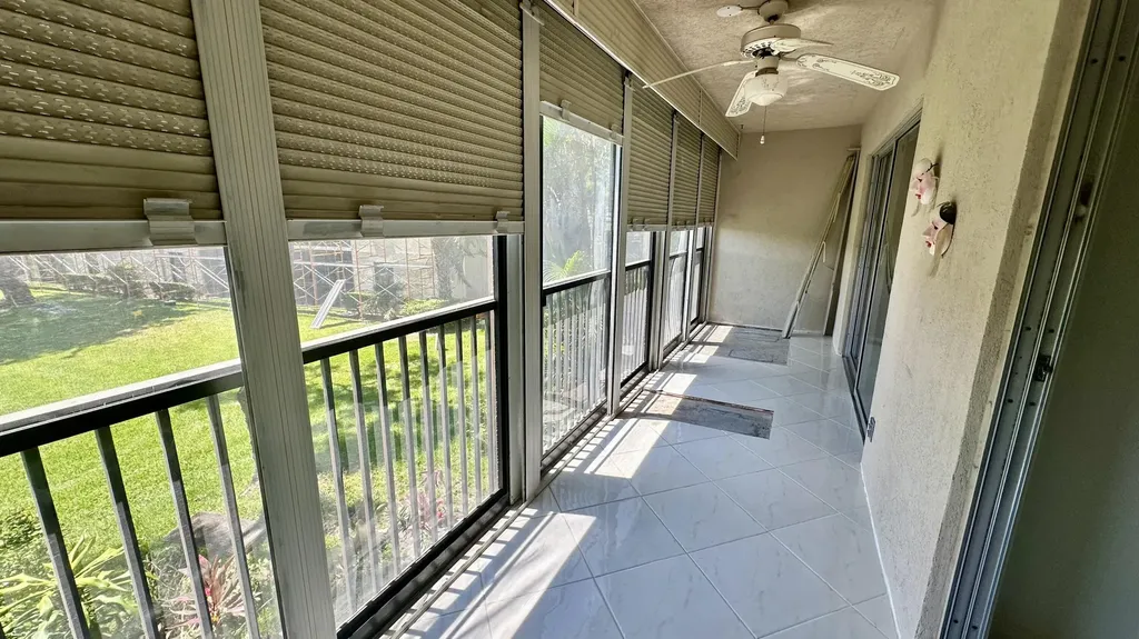 6585 Kensington Lane Delray Beach FL 33446