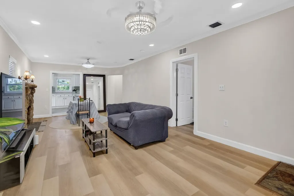 1314 N J Street Lake Worth Beach FL 33460