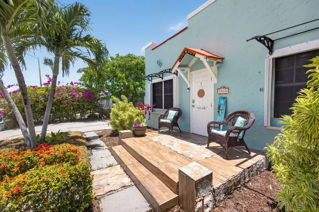 1314 N J Street Lake Worth Beach FL 33460