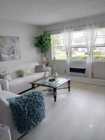 361 Windsor P West Palm Beach FL 33417
