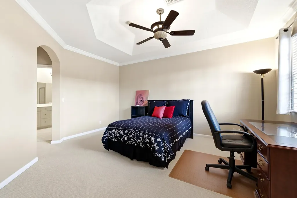 556 Marbella Circle North Palm Beach FL 33403