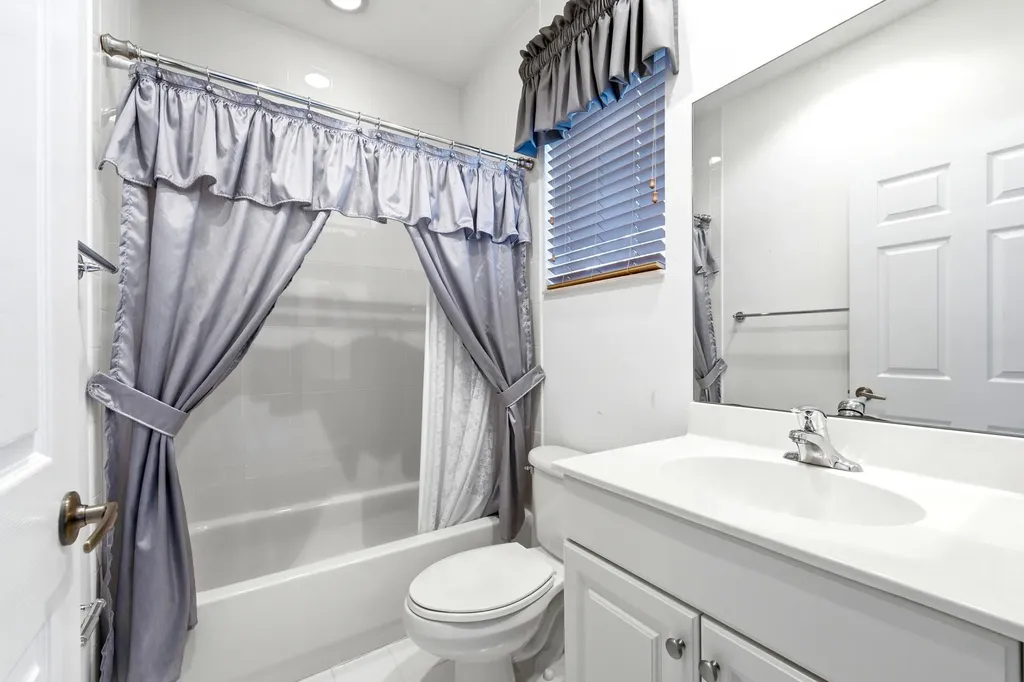 556 Marbella Circle North Palm Beach FL 33403