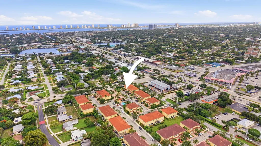 556 Marbella Circle North Palm Beach FL 33403