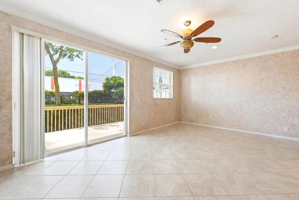 556 Marbella Circle North Palm Beach FL 33403
