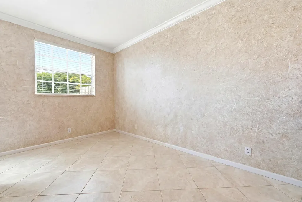556 Marbella Circle North Palm Beach FL 33403