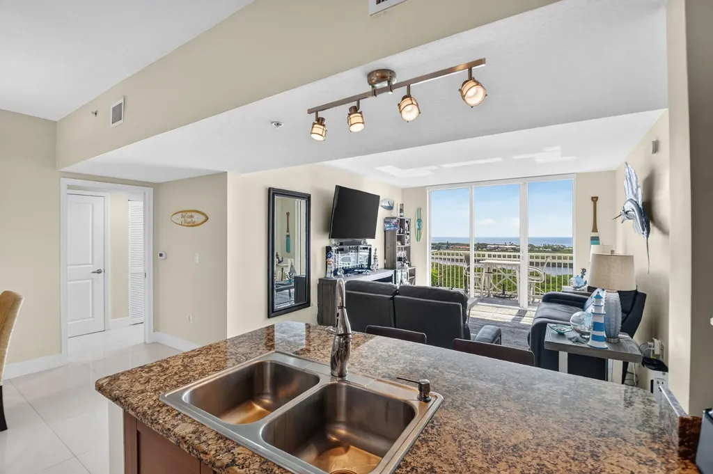 450 N Federal Highway Boynton Beach FL 33435