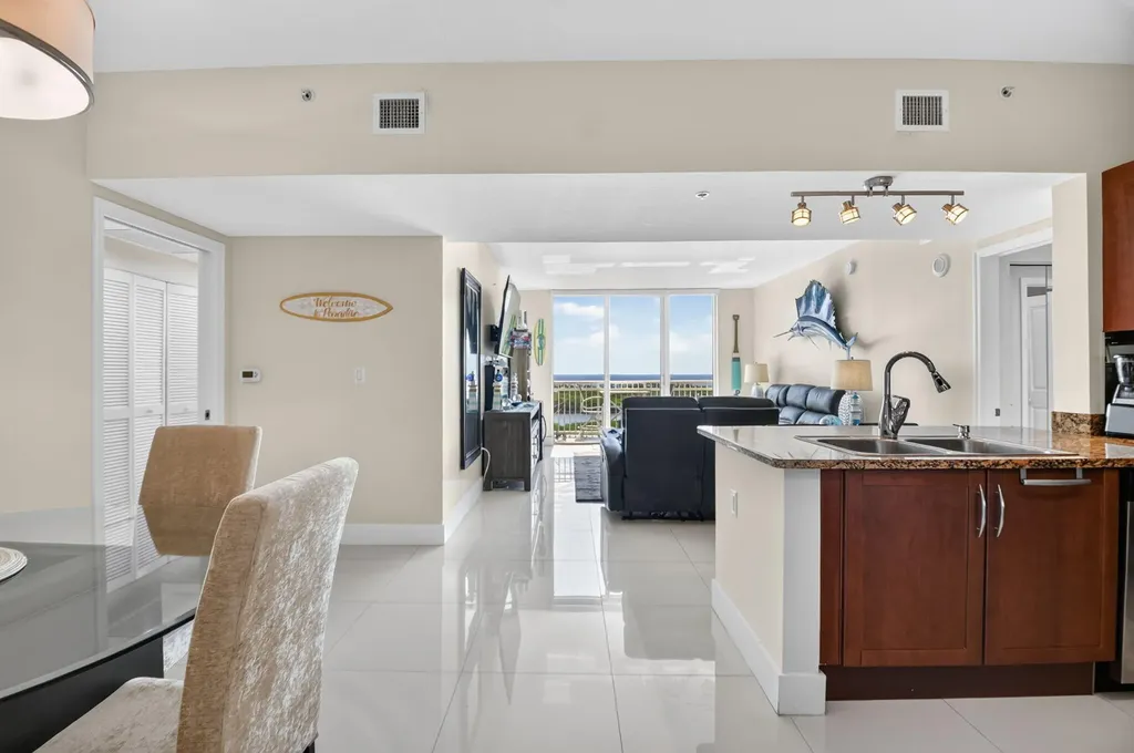 450 N Federal Highway Boynton Beach FL 33435