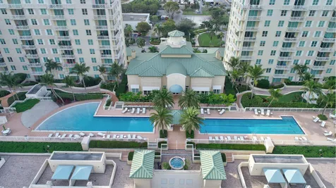 450 N Federal Highway Boynton Beach FL 33435