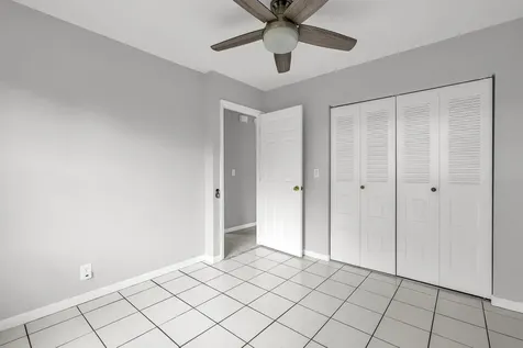 1273 Spring Circle Drive Coral Springs FL 33071