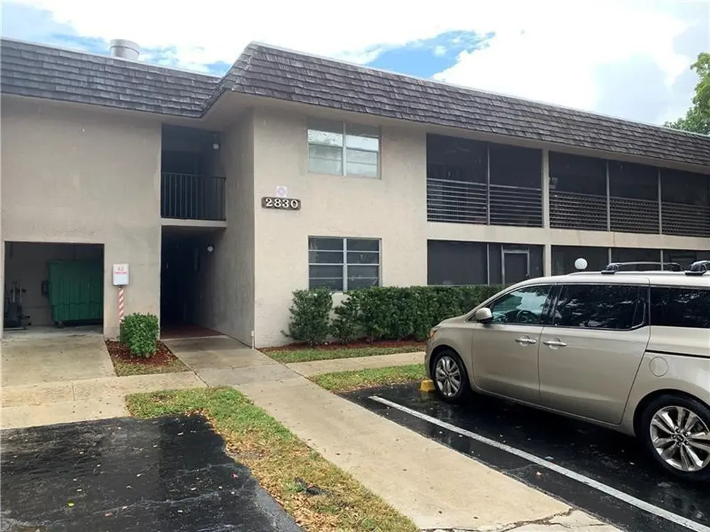 2830 Riverside Drive Coral Springs FL 33065