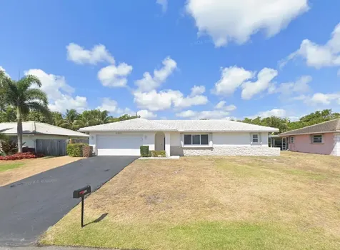4881 NW 5th Lane Boca Raton FL 33431
