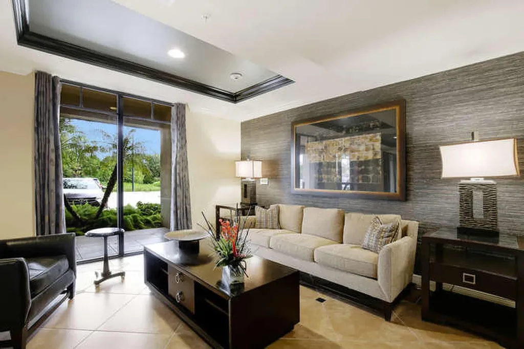 4903 Midtown Lane Palm Beach Gardens FL 33418