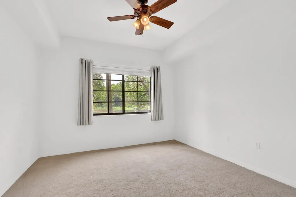 4903 Midtown Lane Palm Beach Gardens FL 33418