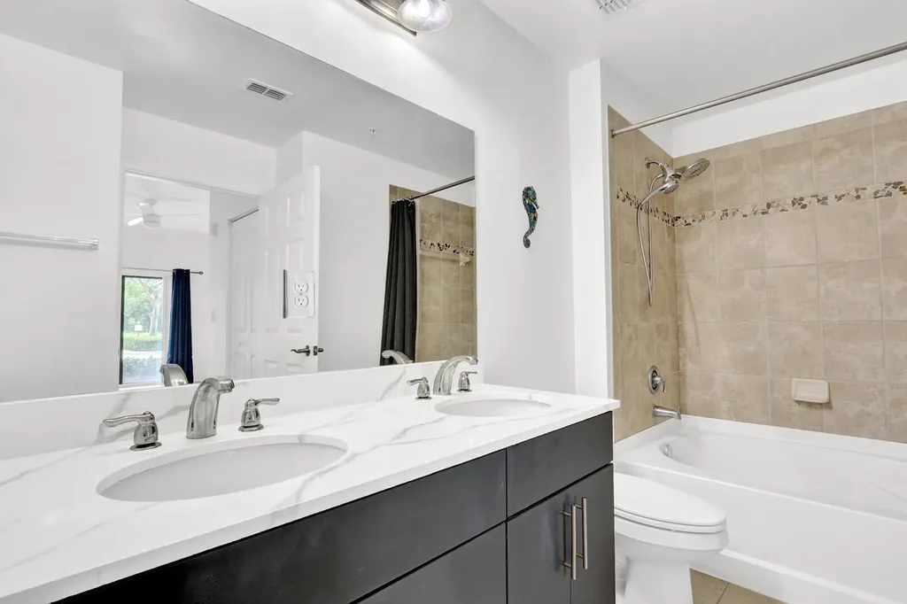 4903 Midtown Lane Palm Beach Gardens FL 33418